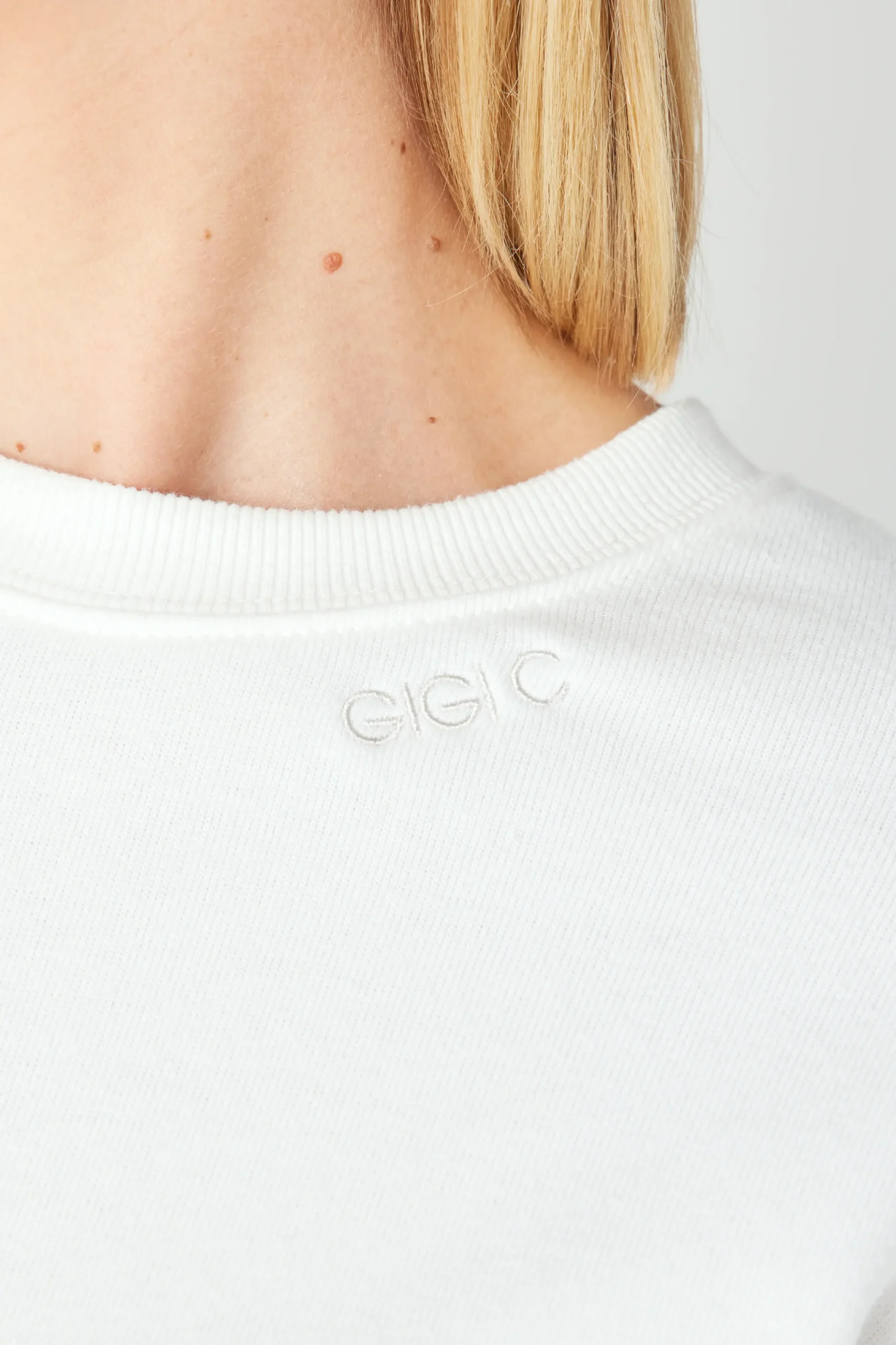 Kenzie Pullover
