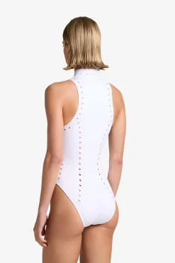 Mathilda One Piece
